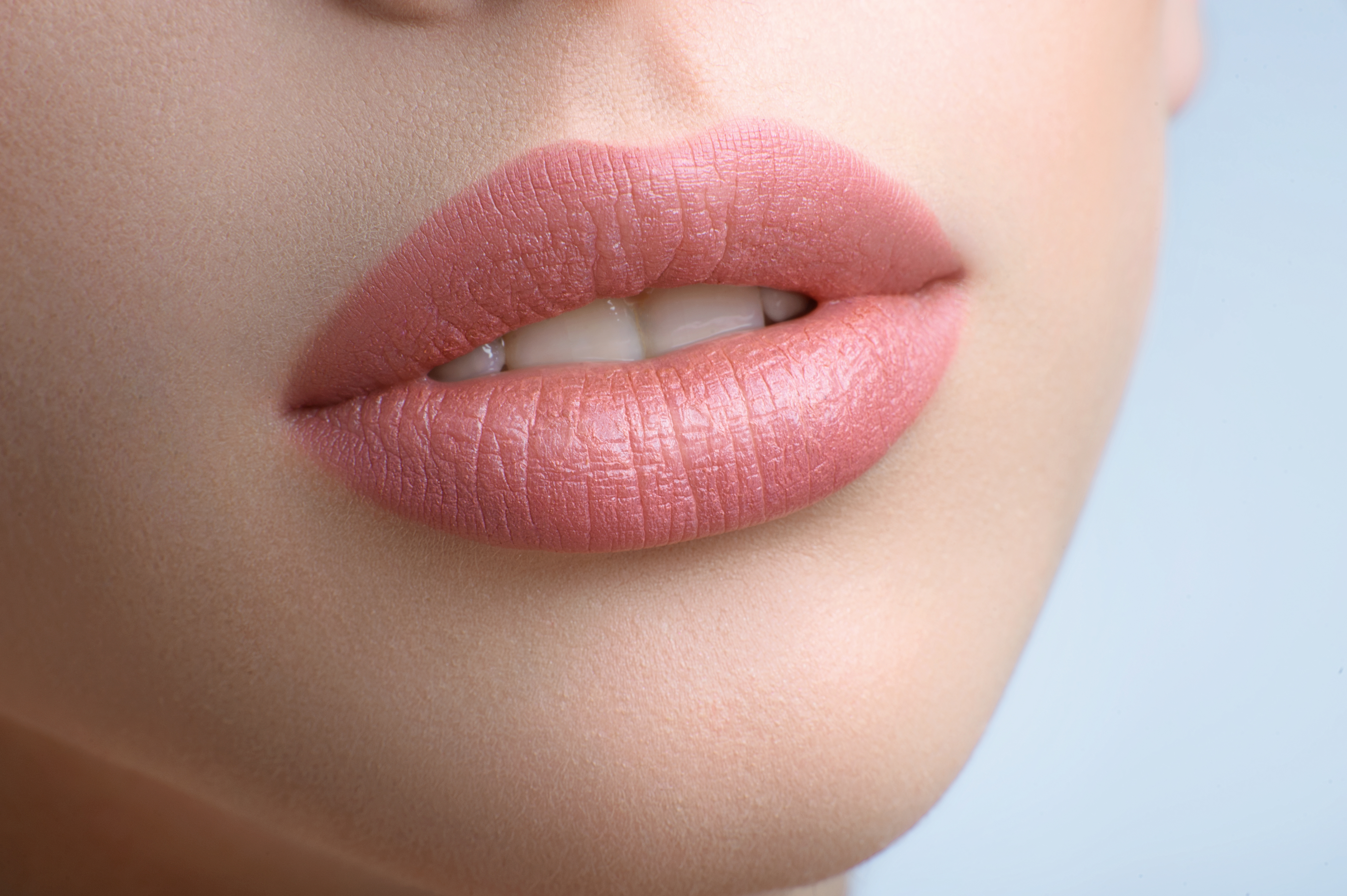 Ride lèvres supérieur traitement laser injection à paris code barre